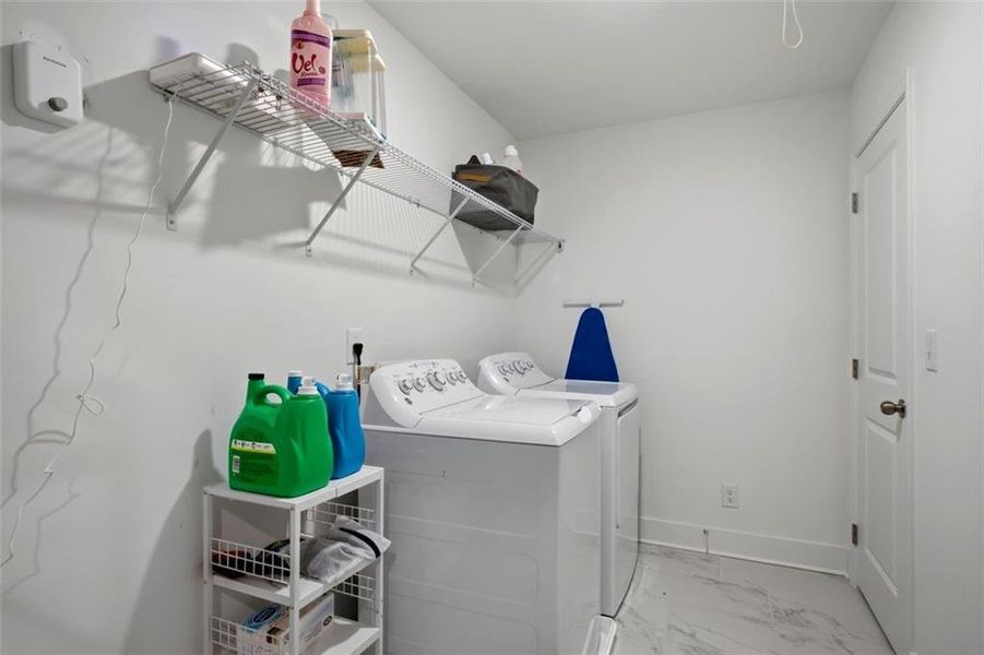 Furnished interior view inside a new home in , Dallas (Image 45).