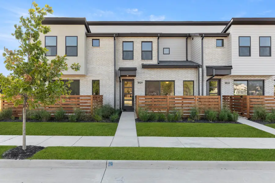 Front exterior of a new home in Ten Mile Creek, Celina, TX, highlighting curb appeal (Image 1). Front exterior of a new home in Ten Mile Creek, Celina, TX, highlighting curb appeal (Image 1).