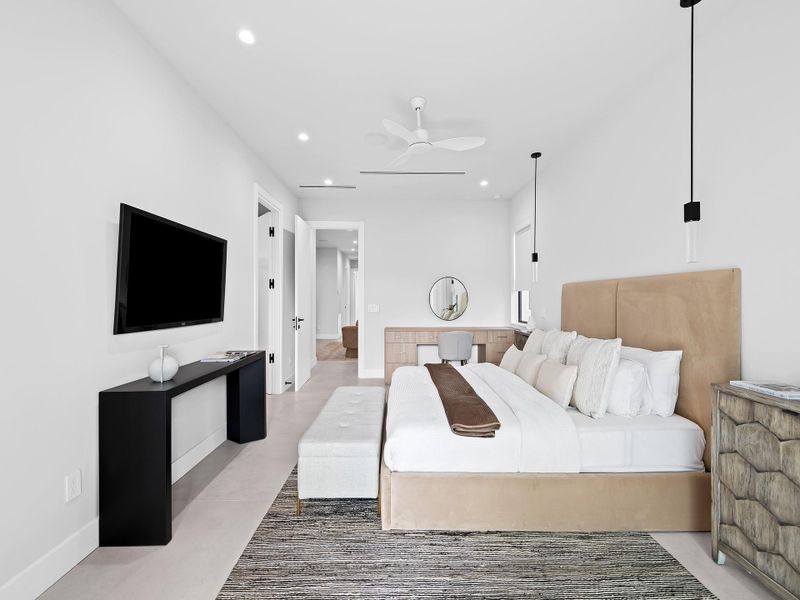 Furnished interior view inside a new home in , Fort Lauderdale (Image 39). Furnished interior view inside a new home in , Fort Lauderdale (Image 39).