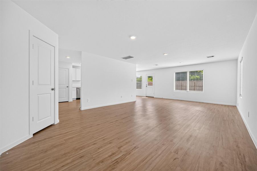 Huge living area. Huge living area.