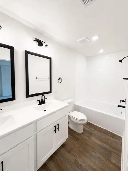 PRIMARY BATH PRIMARY BATH