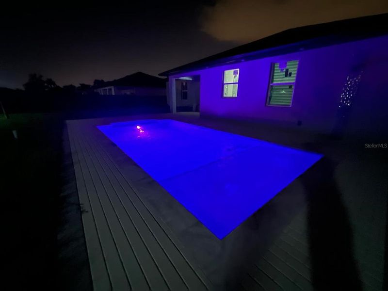 Exterior details and patio area of a home in , Cape Coral (Image 28).