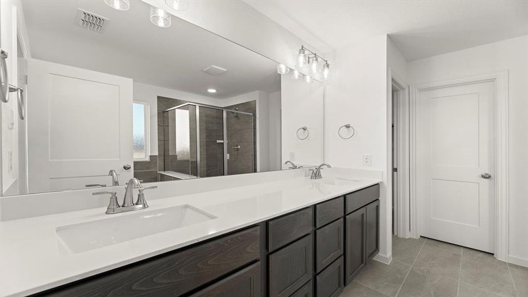 16. 3246 Summerland - Bath