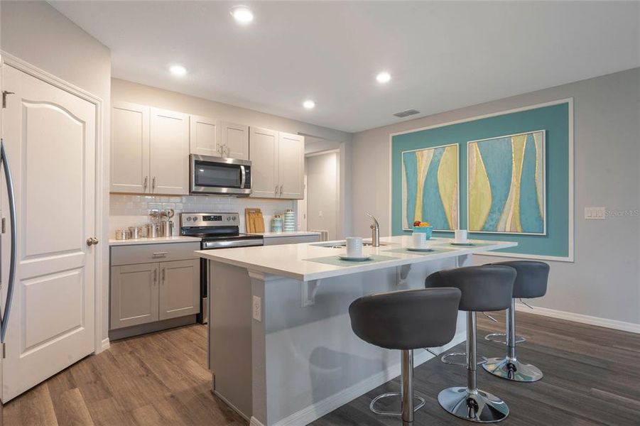 Furnished interior view inside a new home in Kindred, Kissimmee (Image 17). Furnished interior view inside a new home in Kindred, Kissimmee (Image 17).