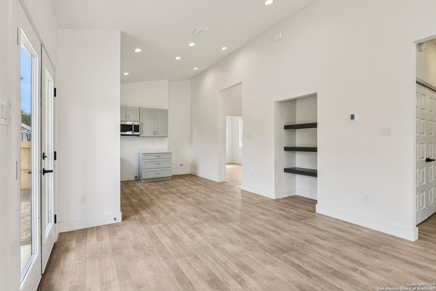 Spacious, unfurnished interior of a new home in , San Antonio (Image 24). Spacious, unfurnished interior of a new home in , San Antonio (Image 24).