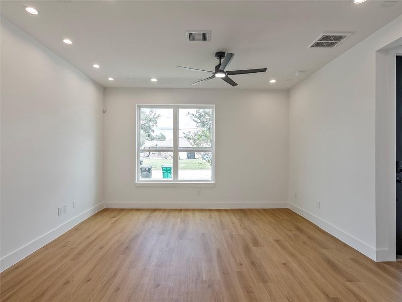 Image 21 of a home in . Image 21 of a home in .