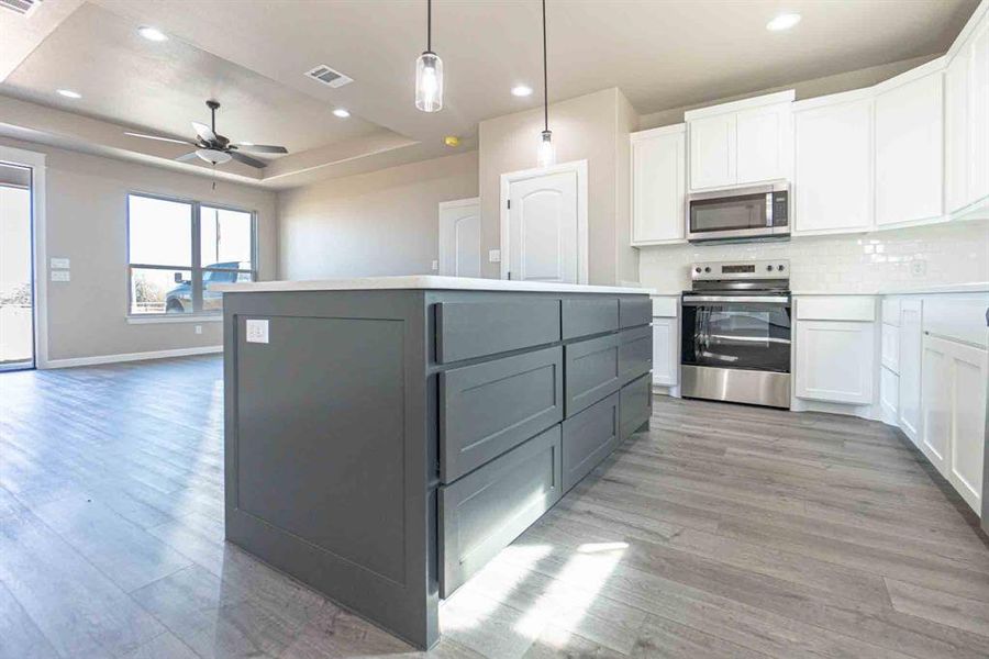 Furnished interior view inside a new home in , Granbury (Image 15). Furnished interior view inside a new home in , Granbury (Image 15).