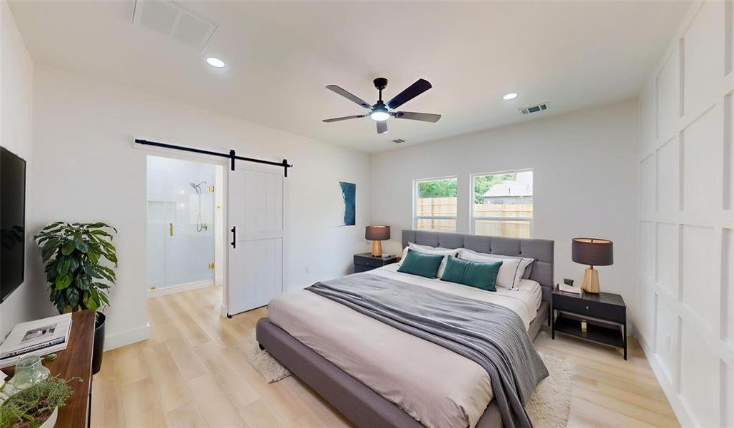 Furnished interior view inside a new home in , Weatherford (Image 9).