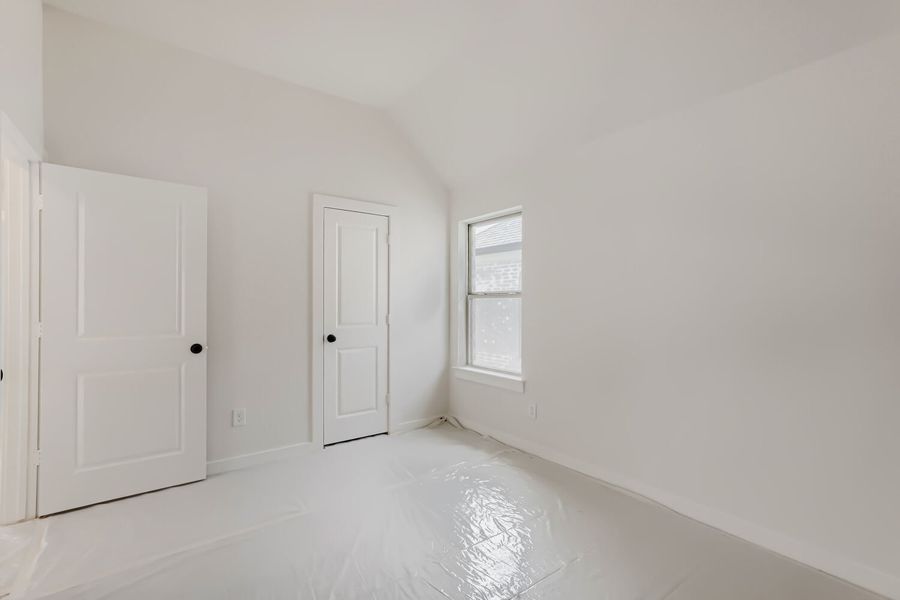 4420 Daisy - Bedroom 4420 Daisy - Bedroom