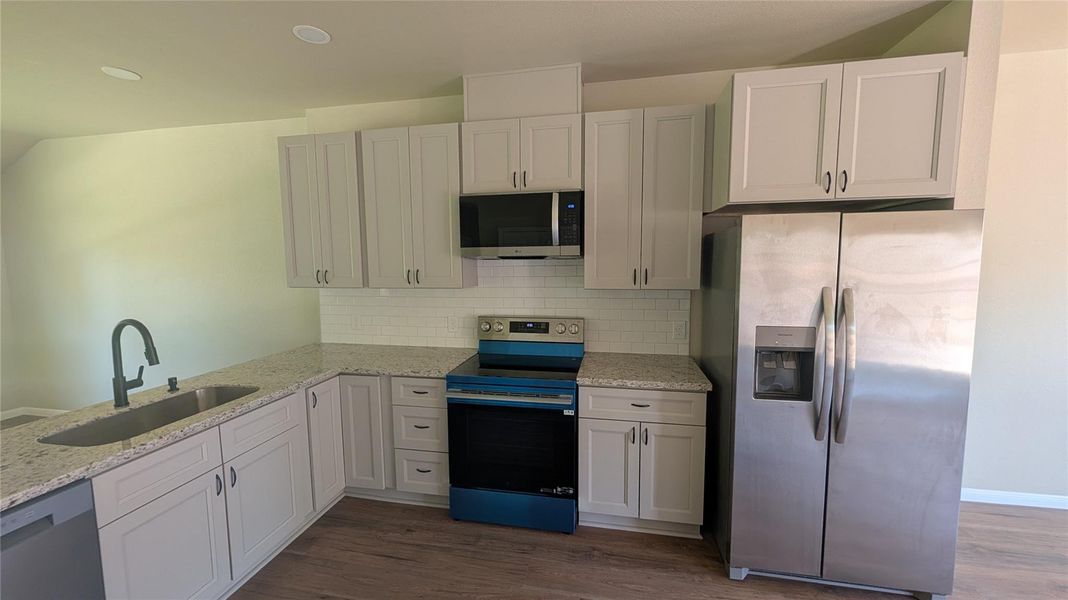 Furnished interior view inside a new home in , Houston (Image 7).