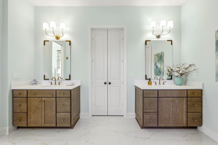Furnished interior view inside a new home in Amelia National Country Club, Fernandina Beach (Image 39).