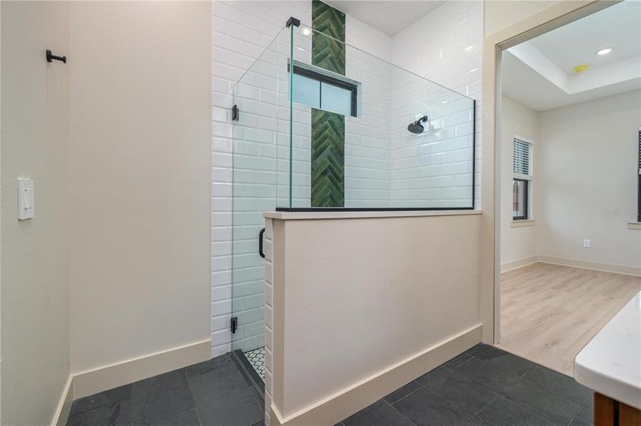 Furnished interior view inside a new home in , Lakeland (Image 18).
