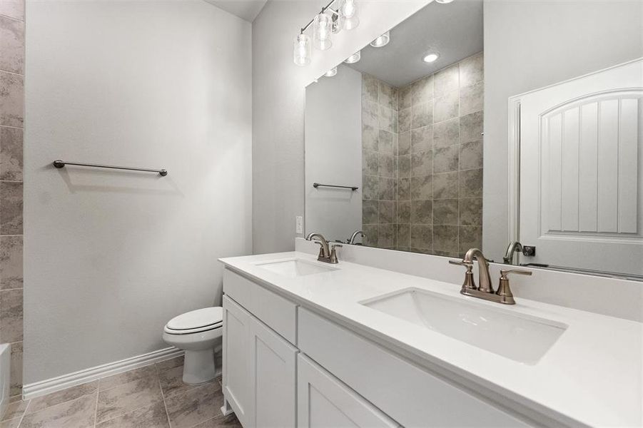 Furnished interior view inside a new home in Parker Heights, Valley View (Image 9). Furnished interior view inside a new home in Parker Heights, Valley View (Image 9).