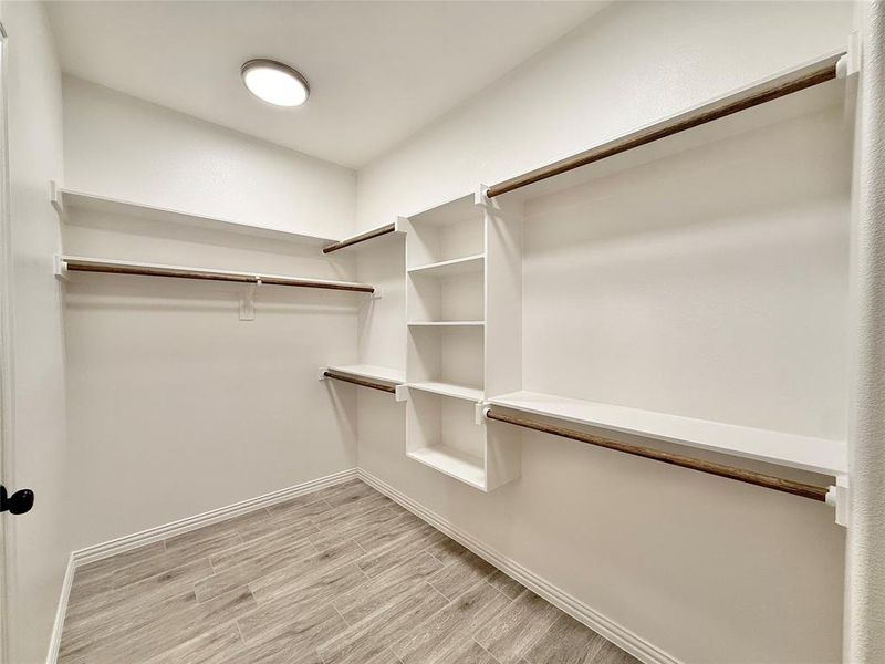 Master Oversized Closet Master Oversized Closet