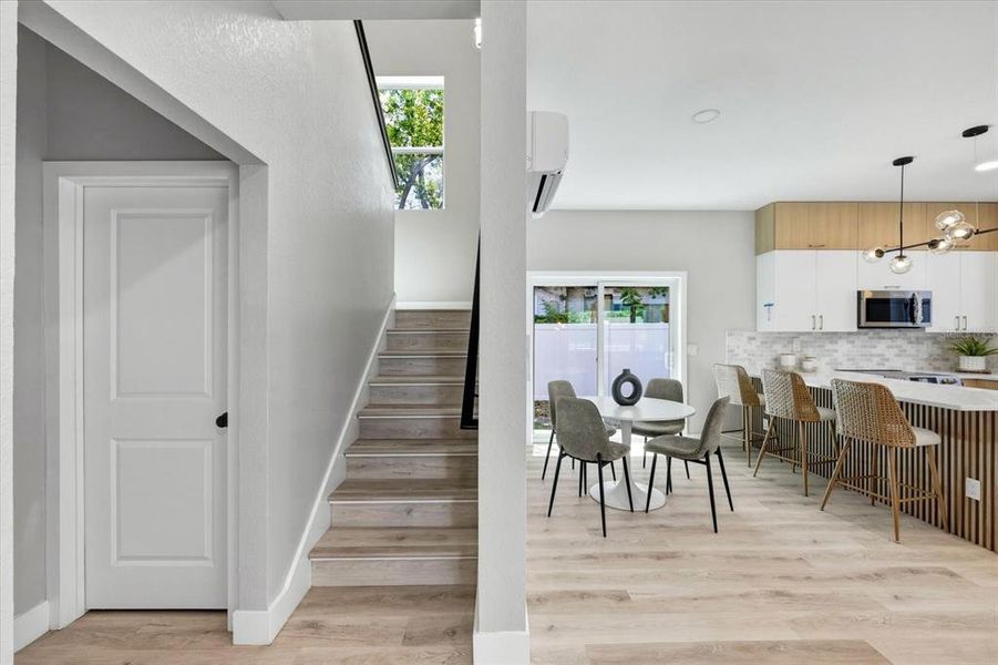 Furnished interior view inside a new home in , St. Petersburg (Image 13).