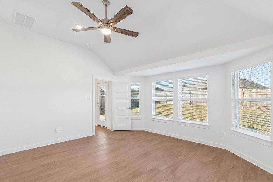 Spacious, unfurnished interior of a new home in Magnolia Ridge, Magnolia (Image 27).