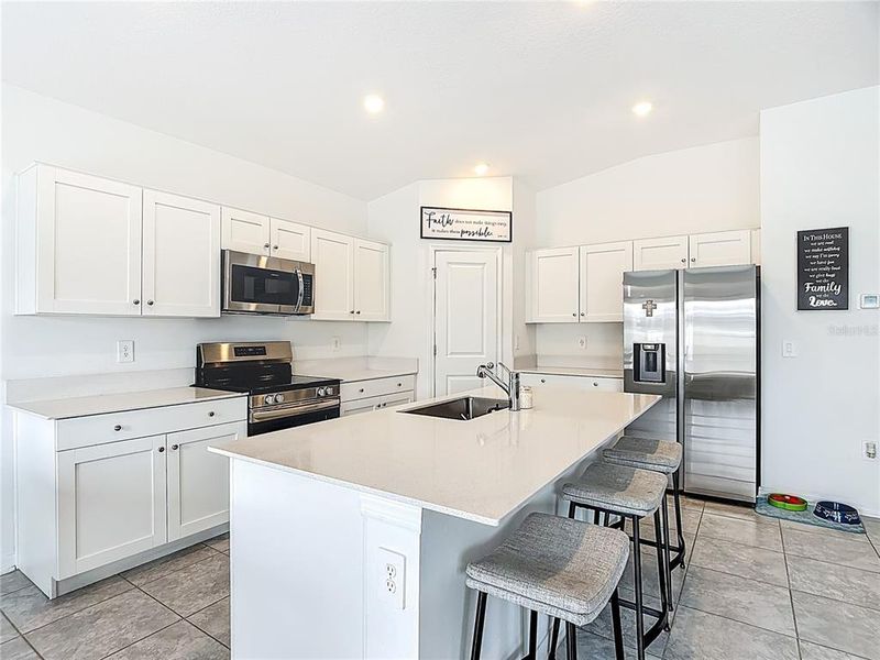 Furnished interior view inside a new home in , Haines City (Image 10).