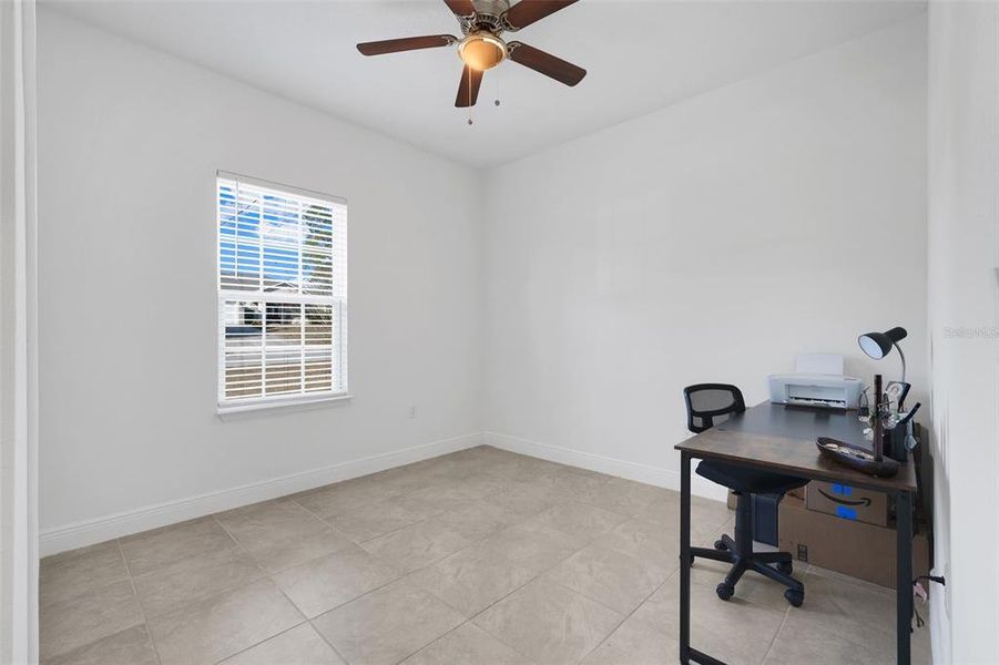 Spacious, unfurnished interior of a new home in , Ocala (Image 22).