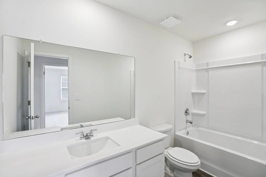 Representative furnished interior of a home built from the Splendor by Starlight Homes in The Summit at Carters Station, Columbia (Image 16).