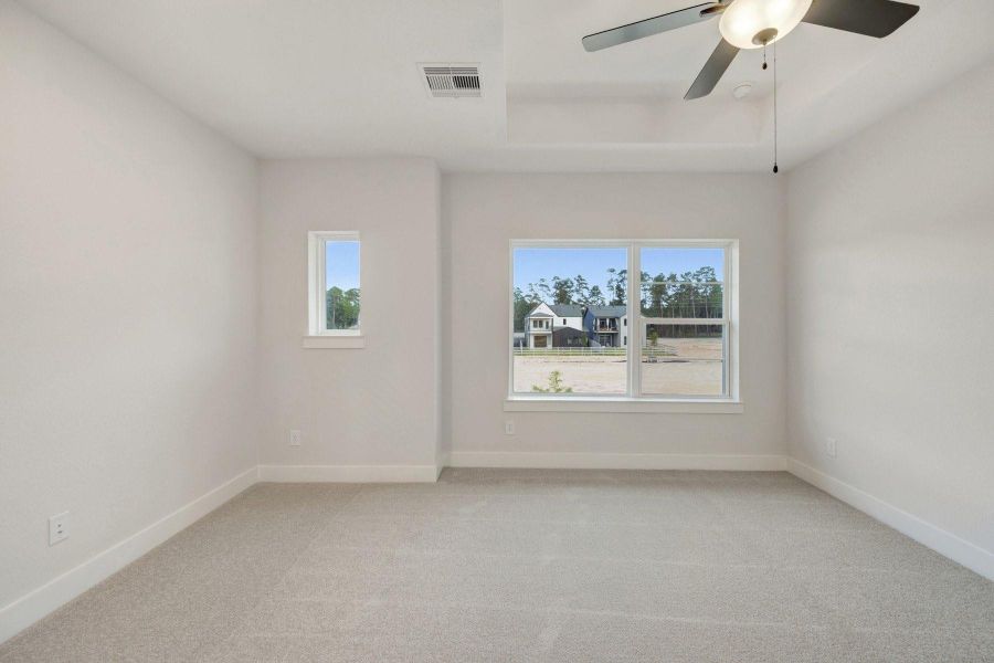 Spacious, unfurnished interior of a new home in Two Step Farm - Cottages Row Collection, Montgomery (Image 18).