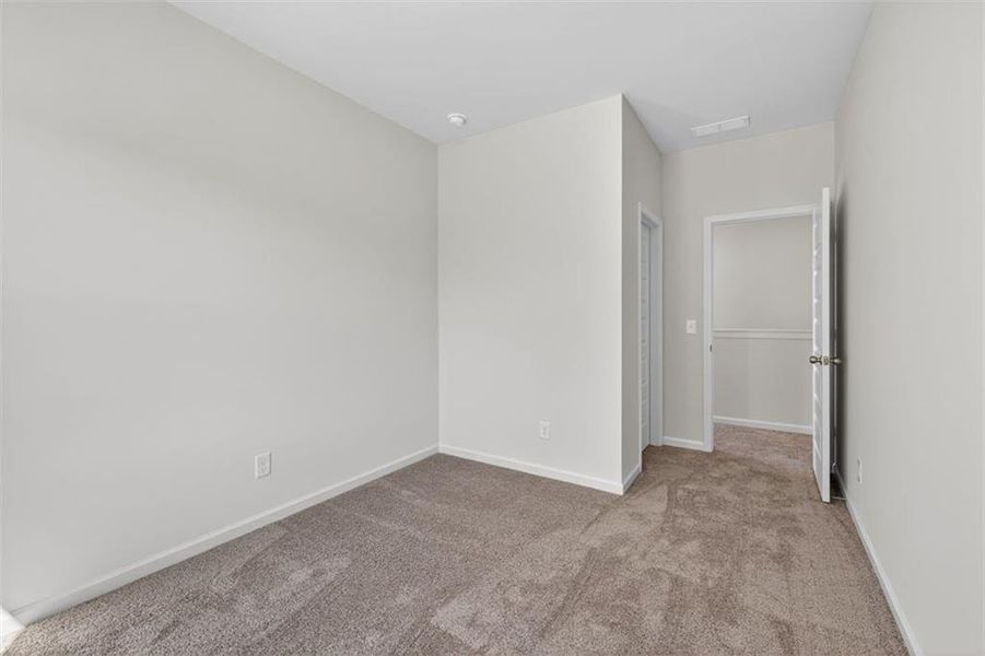 Spacious, unfurnished interior of a new home in Kingston Park, Kingston (Image 40).