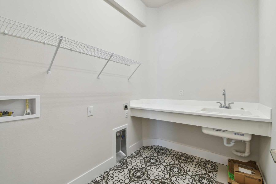 Image 16 representing the The Callisto by David Weekley Homes in Emerald Landing at Waterside at Lakewood Ranch – Lake Series, Sarasota, FL. Image 16 representing the The Callisto by David Weekley Homes in Emerald Landing at Waterside at Lakewood Ranch – Lake Series, Sarasota, FL.