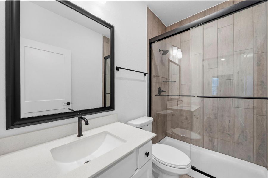 Furnished interior view inside a new home in Briarley, Montgomery (Image 16).