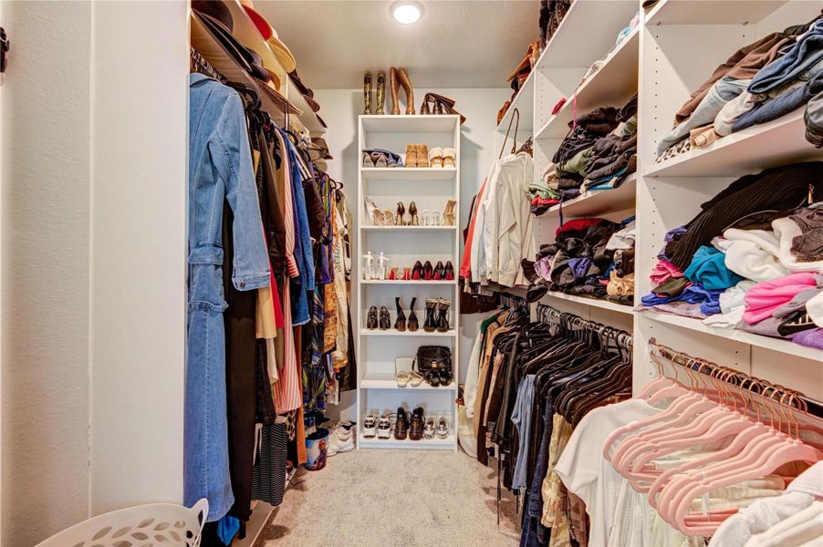 Close-up of interior finishes inside a home in Sienna 45', 50', Missouri City (Image 20).