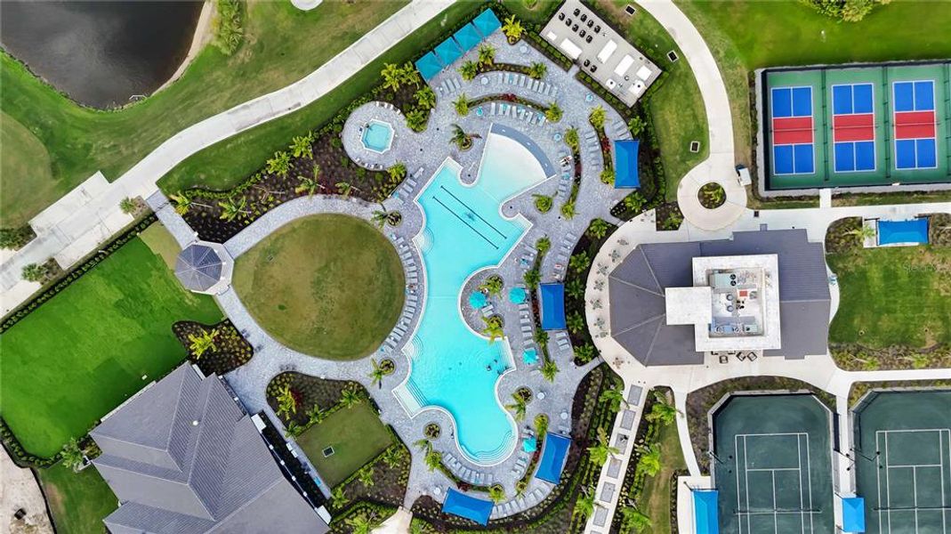 Community amenities in Wellen Park Golf & Country Club, Venice (Image 51).