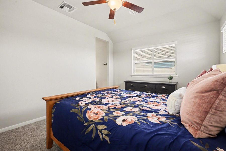 Furnished interior view inside a new home in Coastal Point, League City (Image 41). Furnished interior view inside a new home in Coastal Point, League City (Image 41).