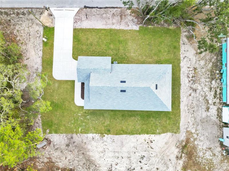 Exterior details and patio area of a home in , Weeki Wachee (Image 4). Exterior details and patio area of a home in , Weeki Wachee (Image 4).
