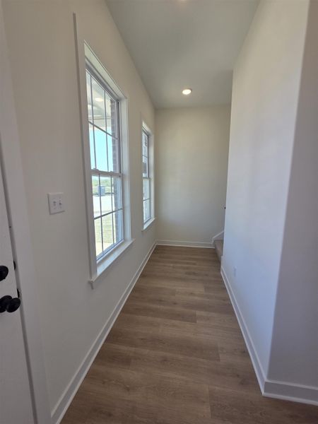 Spacious, unfurnished interior of a new home in Twin Oaks, Oakland (Image 20).