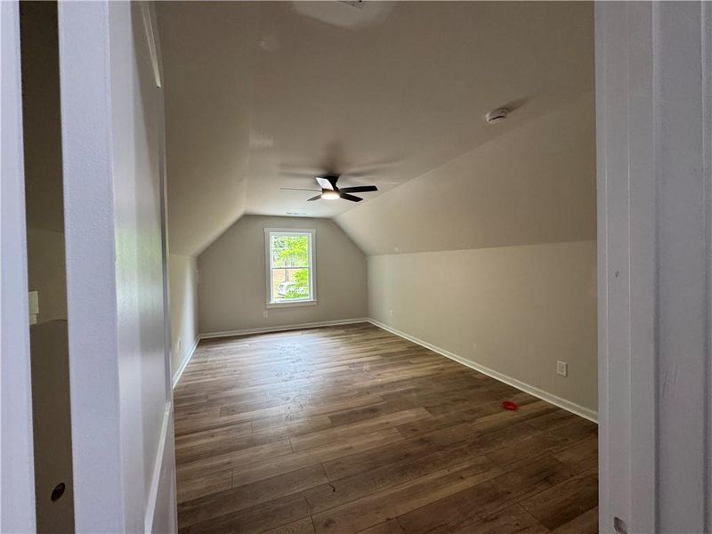 Spacious, unfurnished interior of a new home in , Jefferson (Image 13).