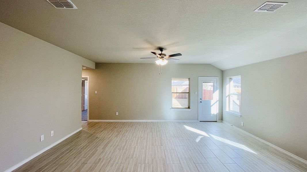 Spacious, unfurnished interior of a new home in Sunnycreek, Crowley (Image 12). Spacious, unfurnished interior of a new home in Sunnycreek, Crowley (Image 12).