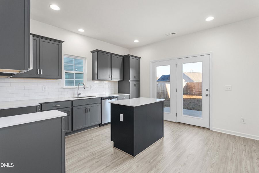 1036 Thicket Drive-9