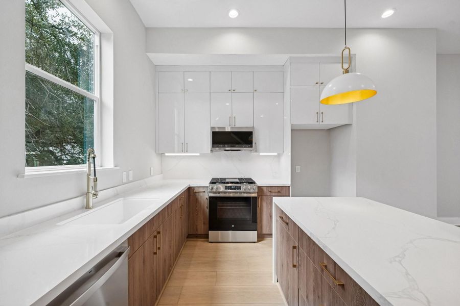 Furnished interior view inside a new home in , Houston (Image 20).