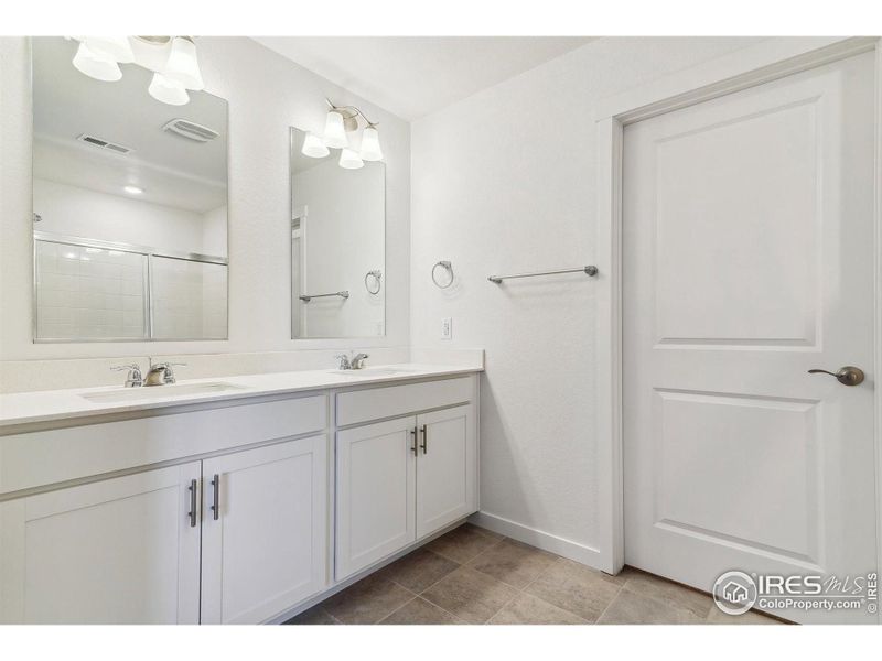 Furnished interior view inside a new home in Vista Meadows, Fort Lupton (Image 10). Furnished interior view inside a new home in Vista Meadows, Fort Lupton (Image 10).