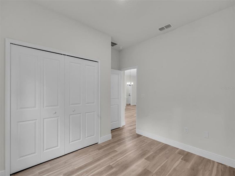 Spacious, unfurnished interior of a new home in , Ocala (Image 28).