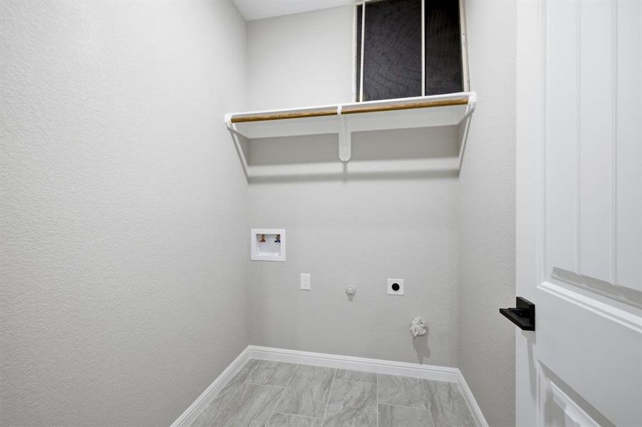 Spacious, unfurnished interior of a new home in , Cleburne (Image 26). Spacious, unfurnished interior of a new home in , Cleburne (Image 26).