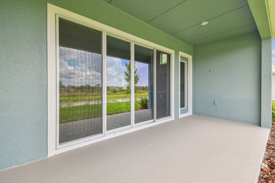 Image 14 representing the The Colston by David Weekley Homes in SeaFlower – Classic Homes, Bradenton, FL. Image 14 representing the The Colston by David Weekley Homes in SeaFlower – Classic Homes, Bradenton, FL.