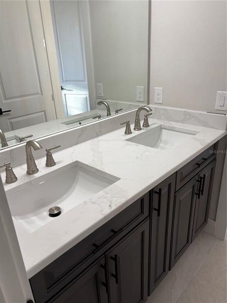 Close-up of interior finishes inside a home in , Auburndale (Image 13).