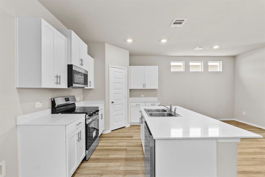 Furnished interior view inside a new home in Orchard Village, Fort Worth (Image 12).