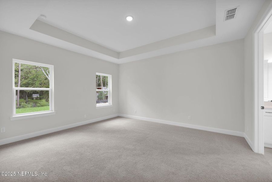 Spacious, unfurnished interior of a new home in Creighton Pointe, Fleming Island (Image 20). Spacious, unfurnished interior of a new home in Creighton Pointe, Fleming Island (Image 20).