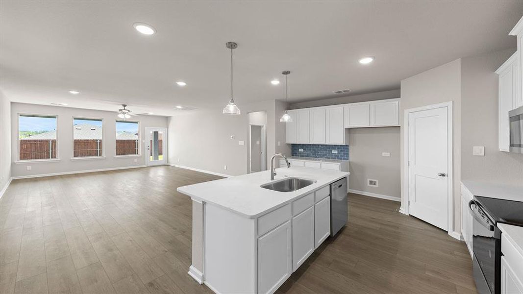 Holbrook ll Floorplan 2