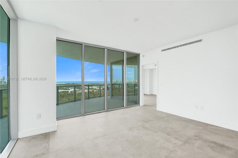 Image 116 of a home in .