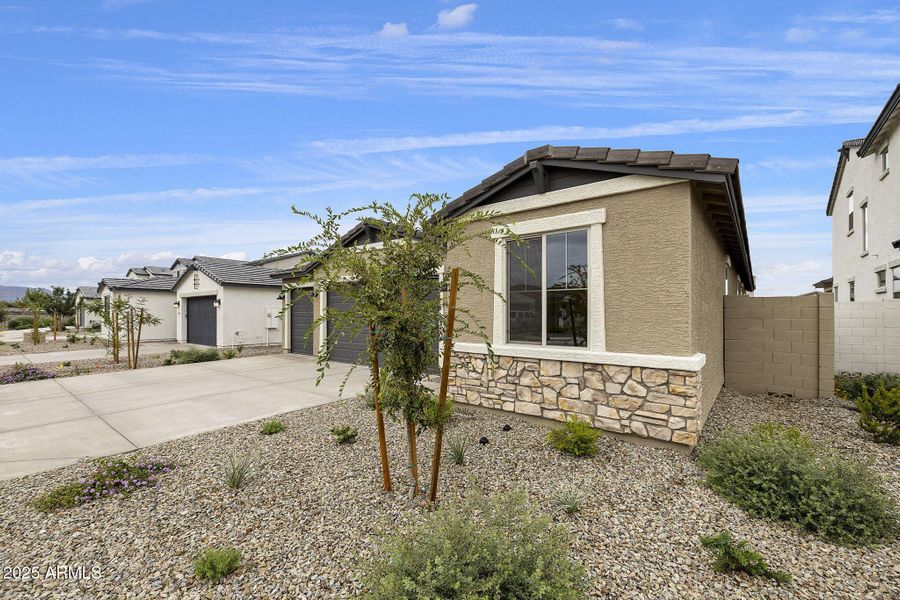 FRONT OF YOUR NEW HOME FRONT OF YOUR NEW HOME