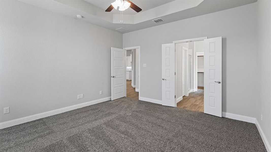 Spacious, unfurnished interior of a new home in Treeline, Justin (Image 22). Spacious, unfurnished interior of a new home in Treeline, Justin (Image 22).