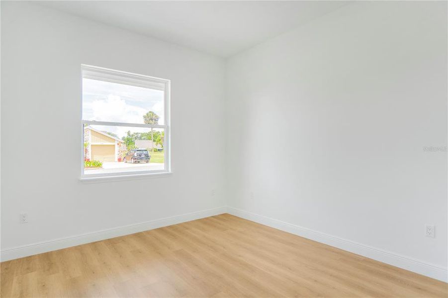 Spacious, unfurnished interior of a new home in , Apopka (Image 18).