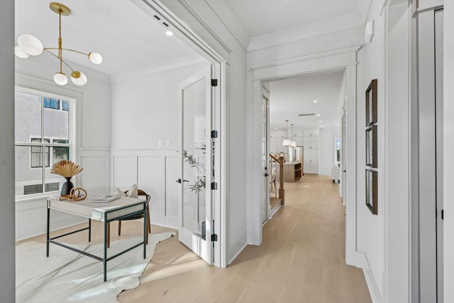 Furnished interior view inside a new home in , Johns Island (Image 64). Furnished interior view inside a new home in , Johns Island (Image 64).