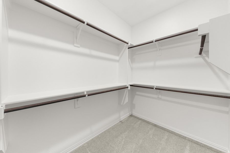 Dakota Home Plan by Ashton Woods